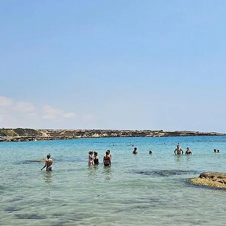 Kyblue Management -1br Apt, 6 Mins To Coral Bay
